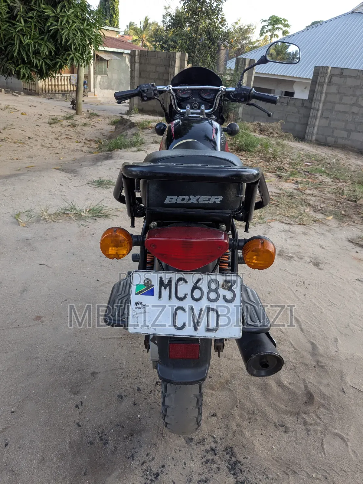 Bajaj Boxer 150 UG 2024 Black
