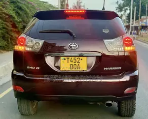 Toyota Harrier 2.4 2006 Maroon