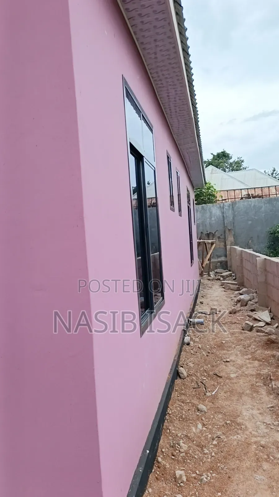 Furnished 3bdrm House in Huuza Na Kununua, Igoma for sale