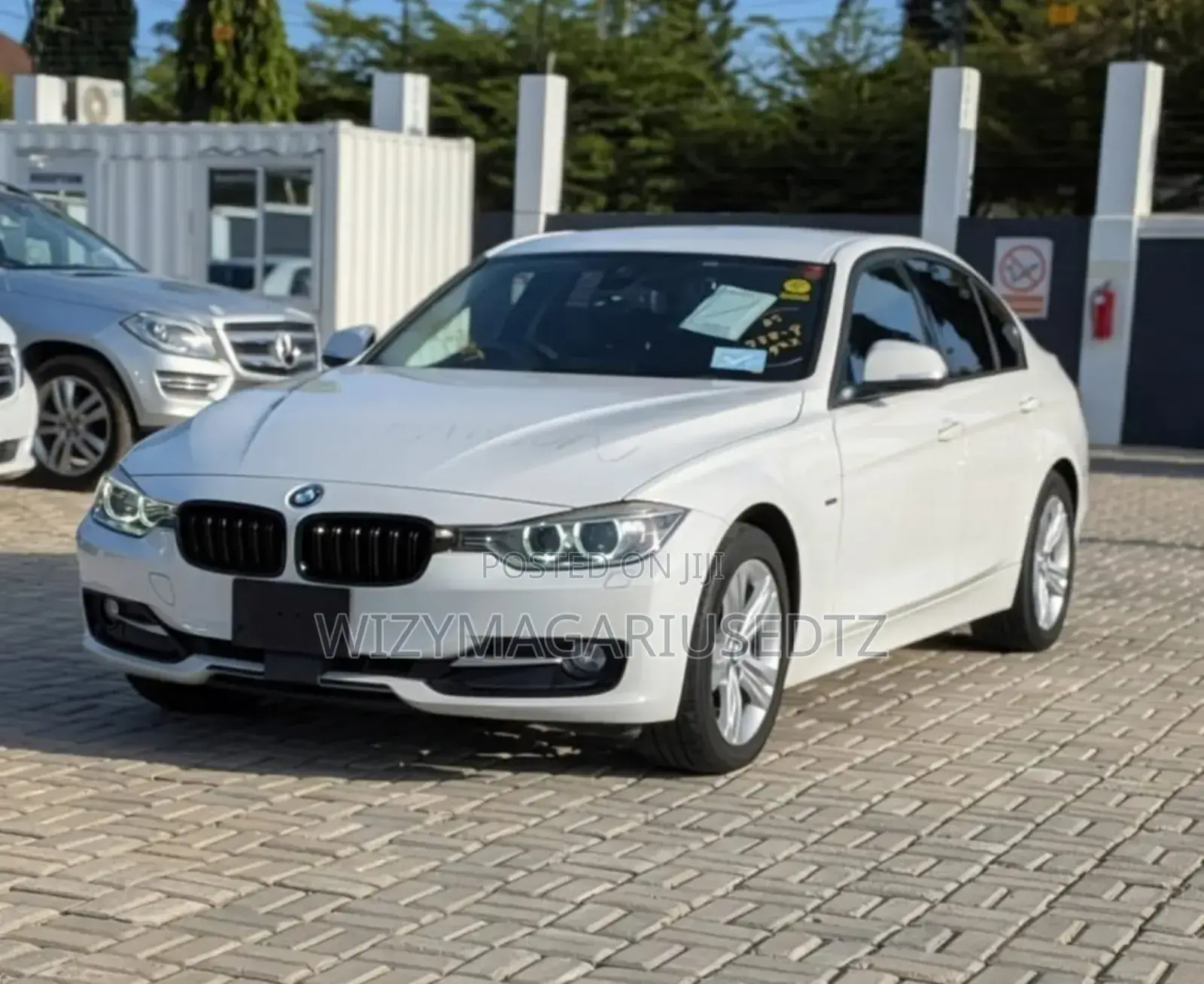 BMW 3 Series 2014 Off white