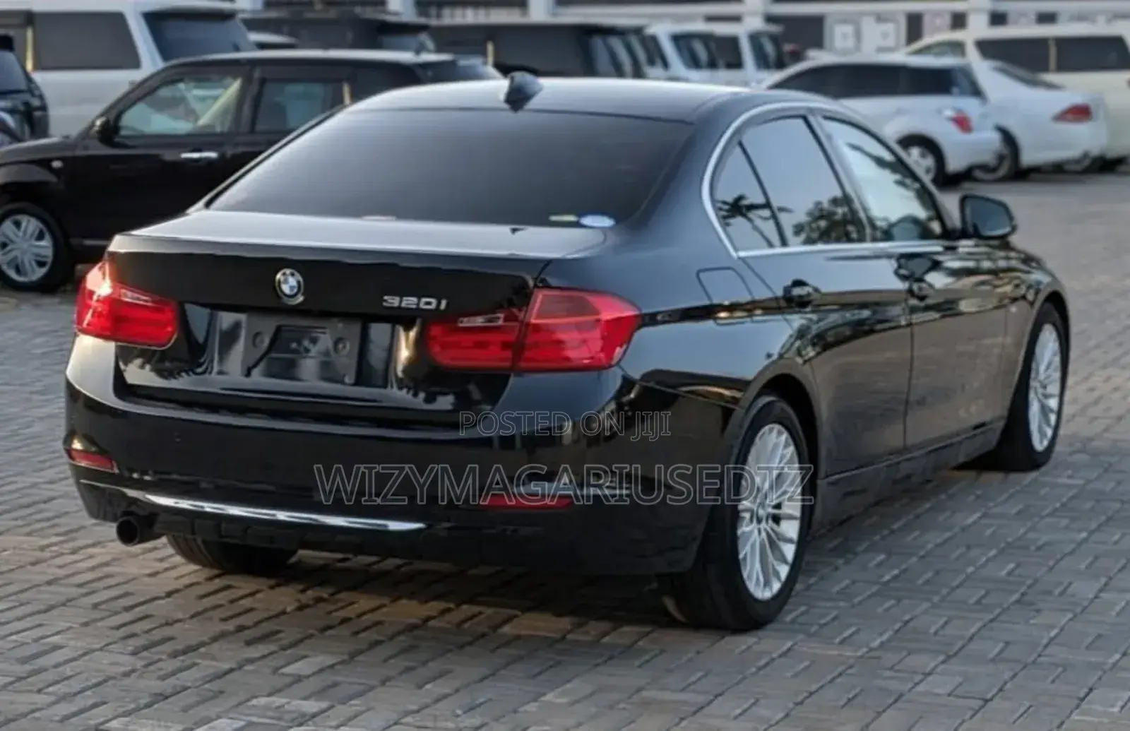 BMW 320i 2014 Burgundy