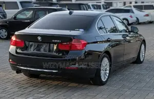 BMW 320i 2014 Burgundy