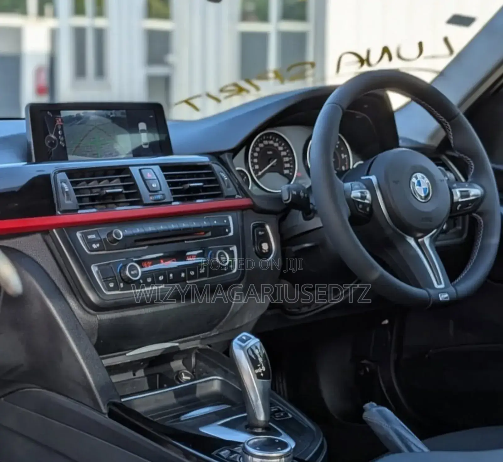 BMW 320i 2014 Burgundy