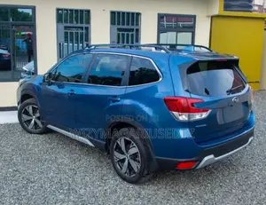 Subaru Forester 2019 Ivory