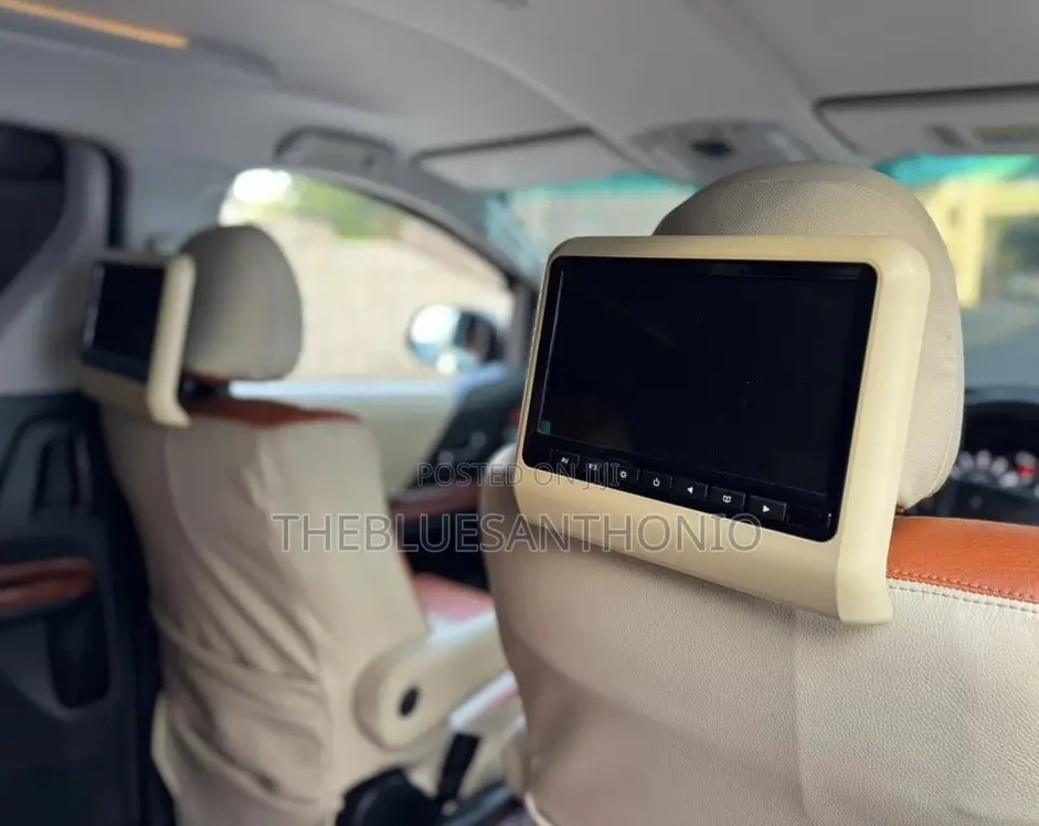 Toyota Alphard 2010 Black