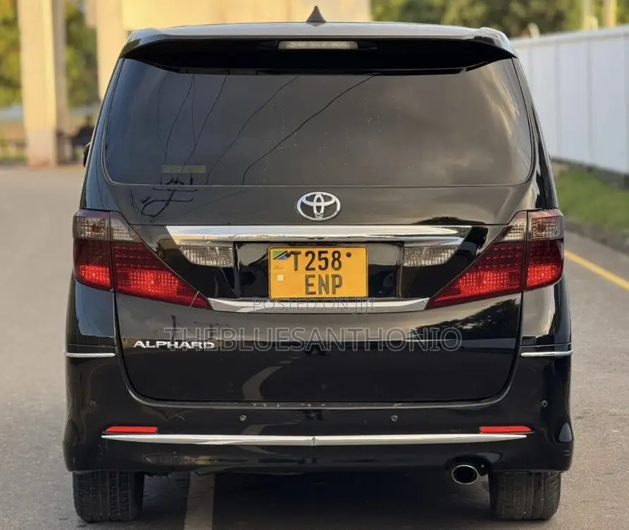 Toyota Alphard 2010 Black