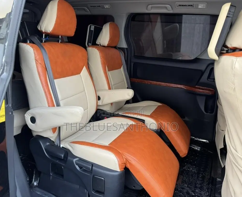 Toyota Alphard 2010 Black