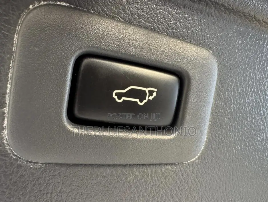 Toyota Alphard 2010 Black