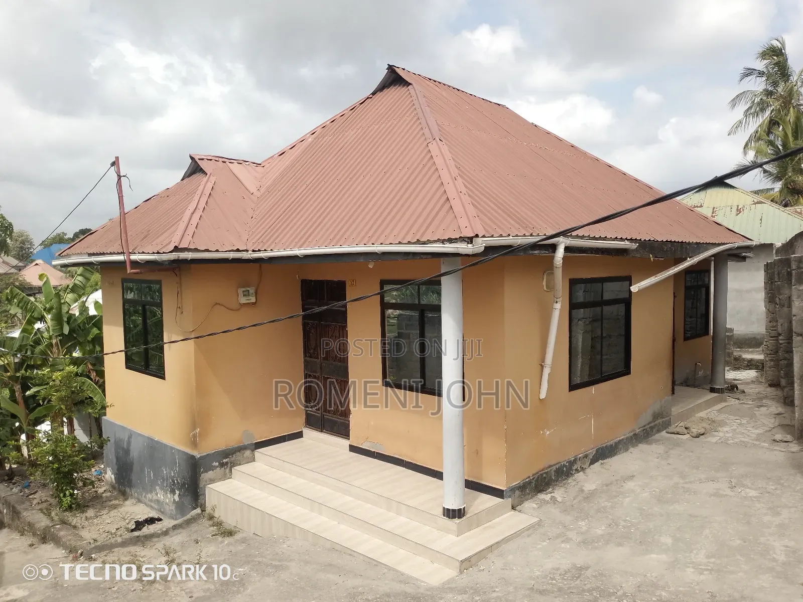 4bdrm House in Tanzania Daresalaam, Ilala for sale