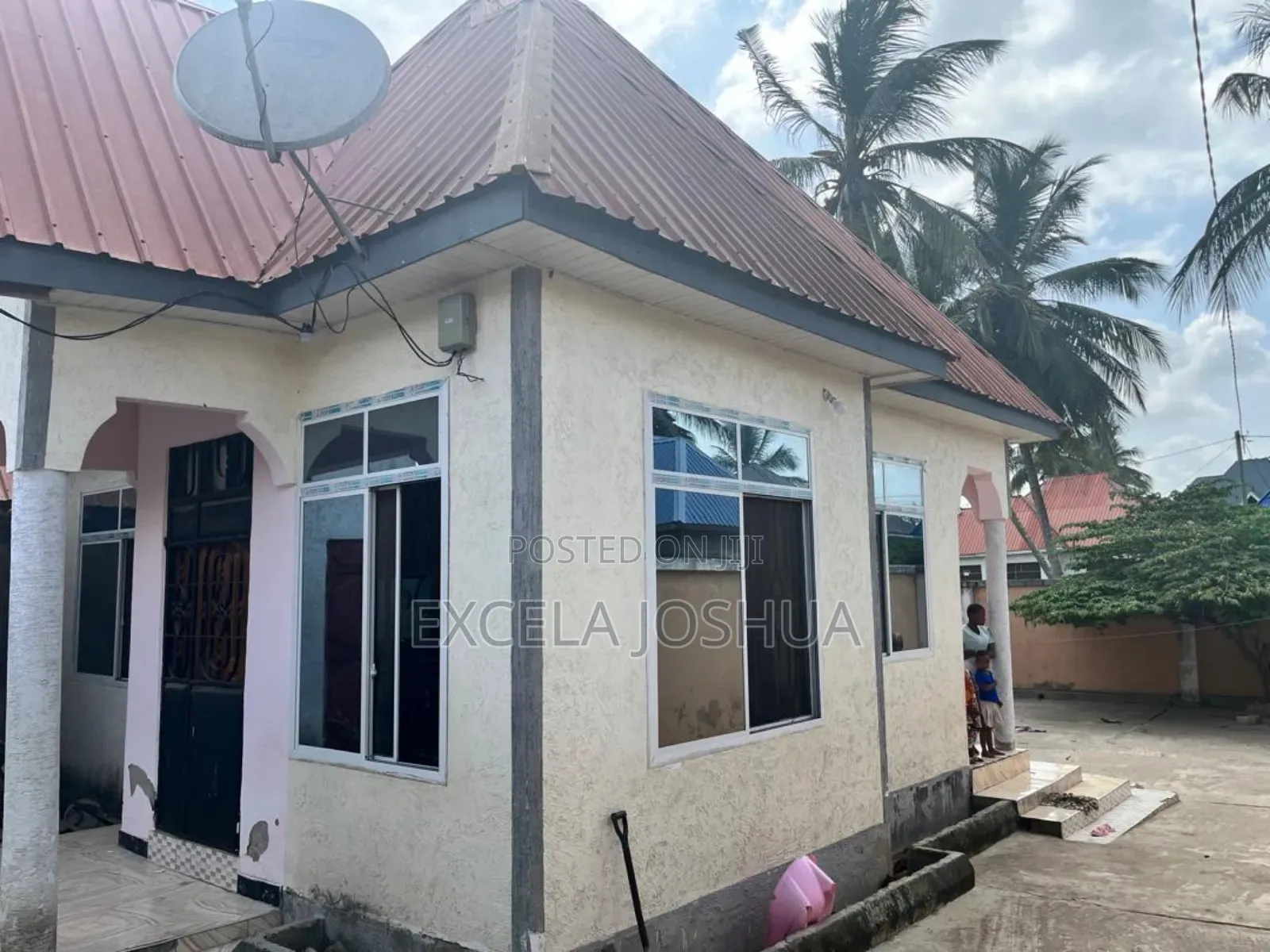 3bdrm House in Excela Joshua, Msongola for sale