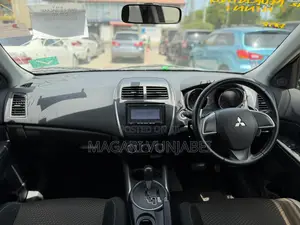 Mitsubishi RVR 2014 Silver