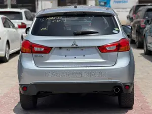 Mitsubishi RVR 2014 Silver