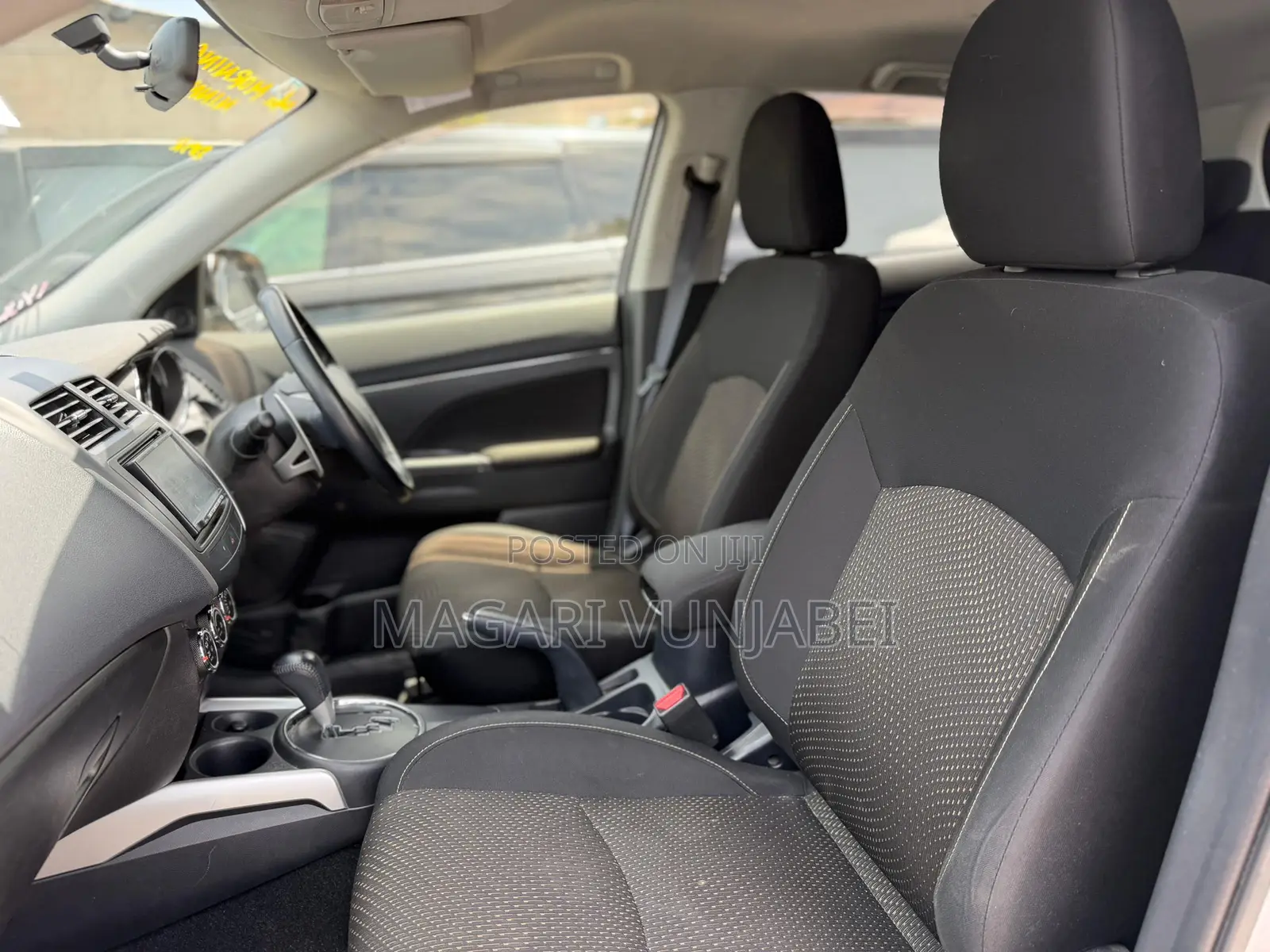 Mitsubishi RVR 2014 Silver
