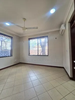 6bdrm House in Oyster Bay for rent