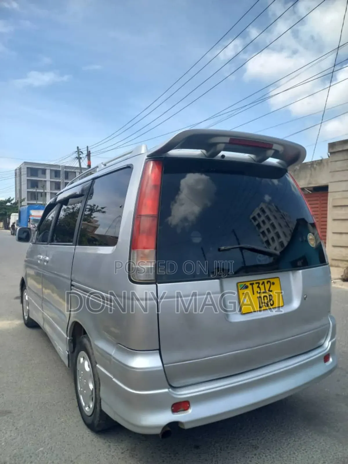 Toyota Noah 2002 Silver