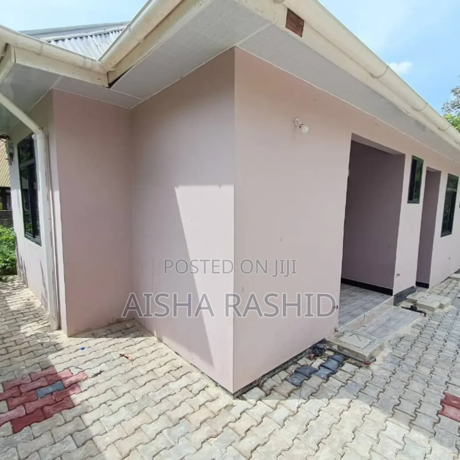 1bdrm Apartment in Kimara for rent