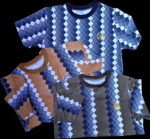 Striped Short-sleeved T-shirts Wholesale Prices.