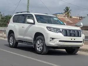 Toyota Land Cruiser Prado 4.0 Petrol TX 2021 White