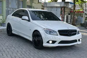 Mercedes-Benz C-Class 2009 White