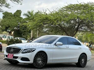 Mercedes-Benz C200 2015 White