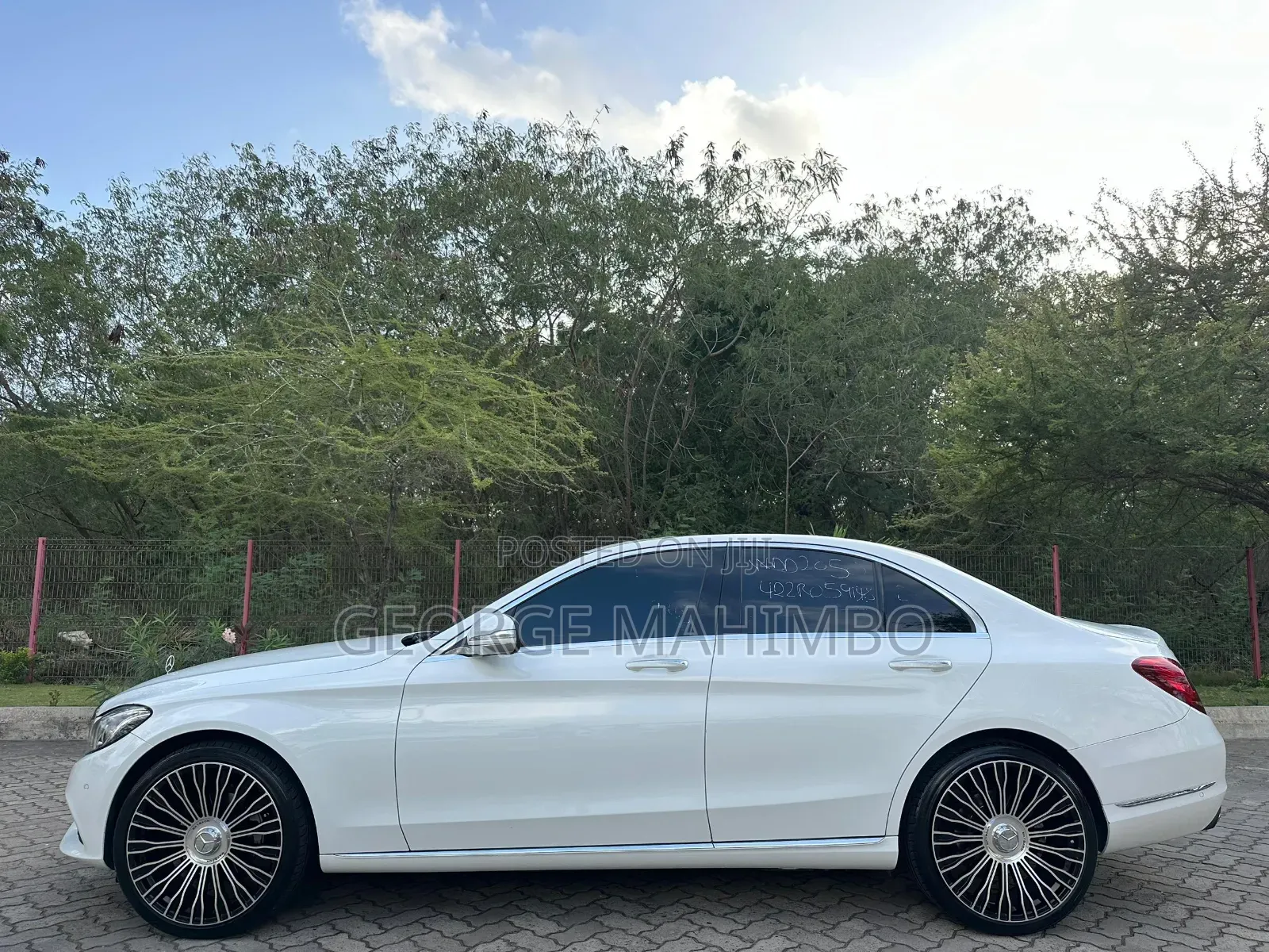 Mercedes-Benz C200 2015 White