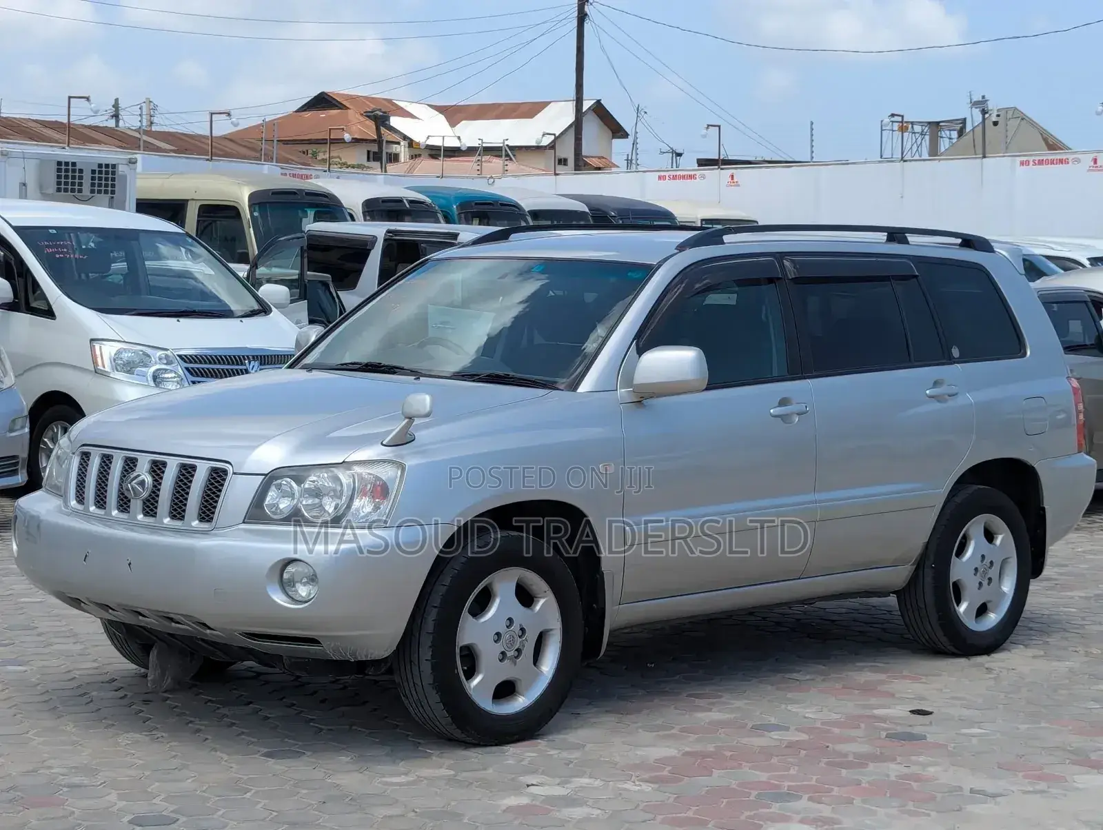 Toyota Kluger 2001 Silver
