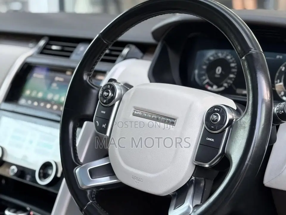 Land Rover Discovery 2017 Black