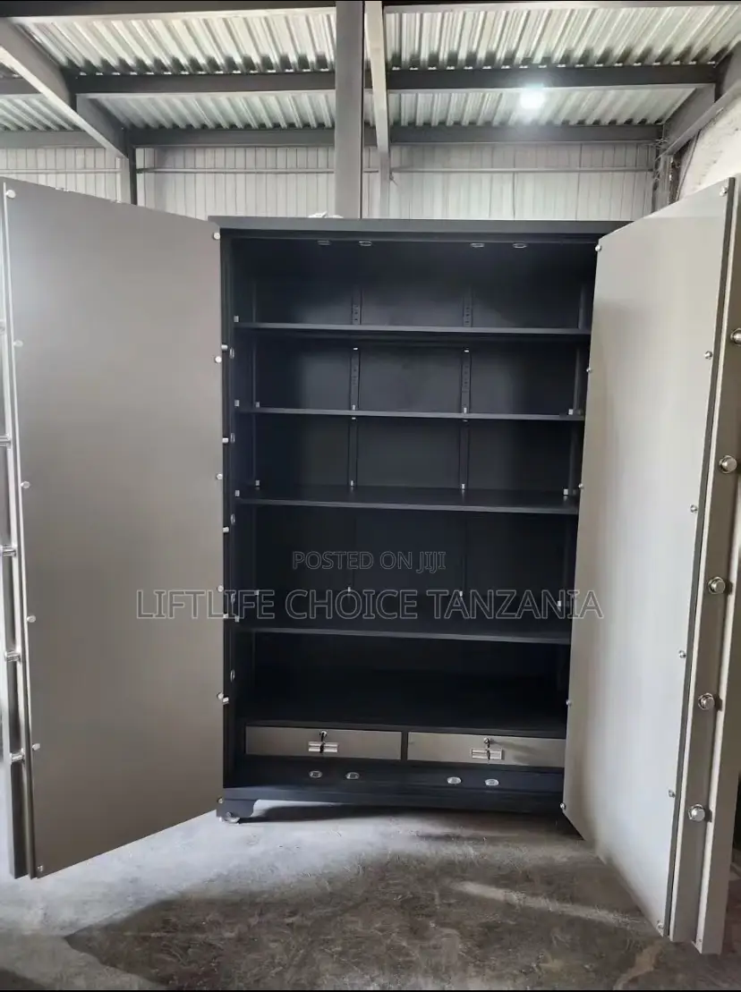 Heavy Dual Door Fireproof Safebox (Kg 950)