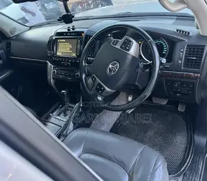 Toyota Land Cruiser 2008 Silver