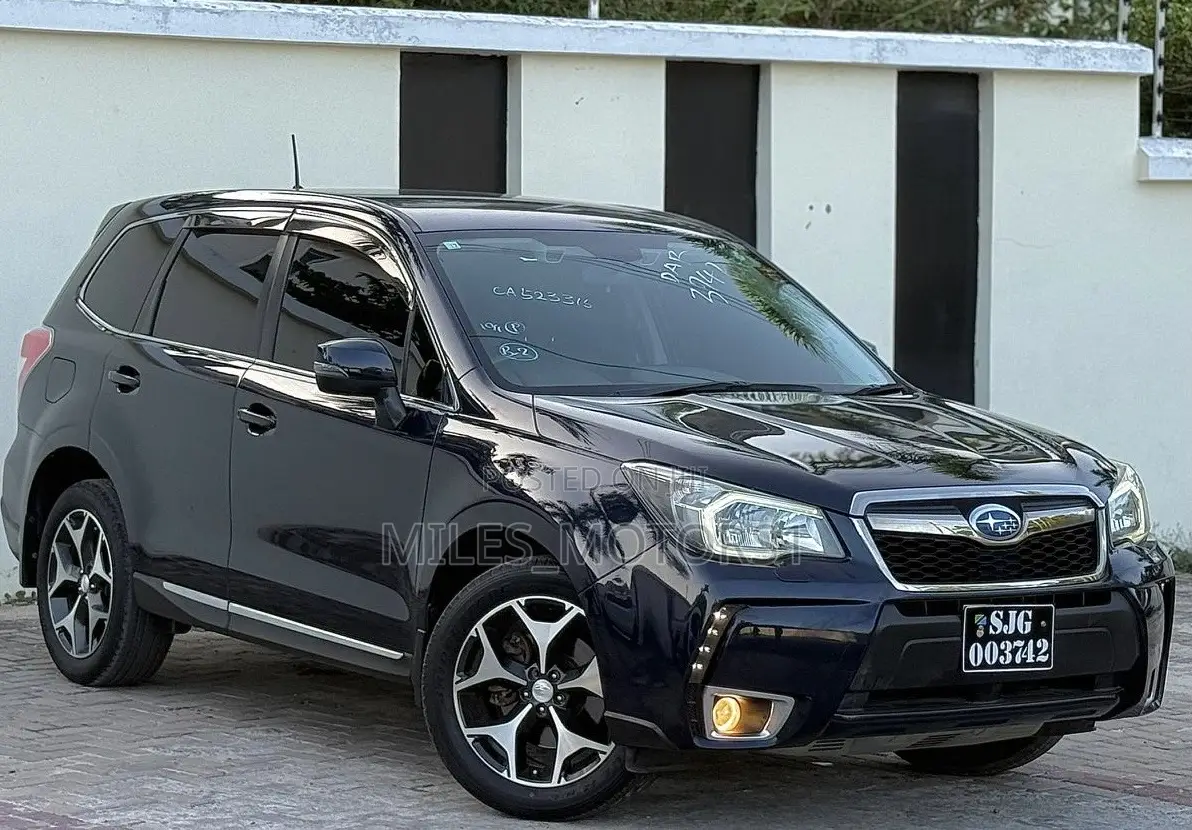 Subaru Forester 2013 Black