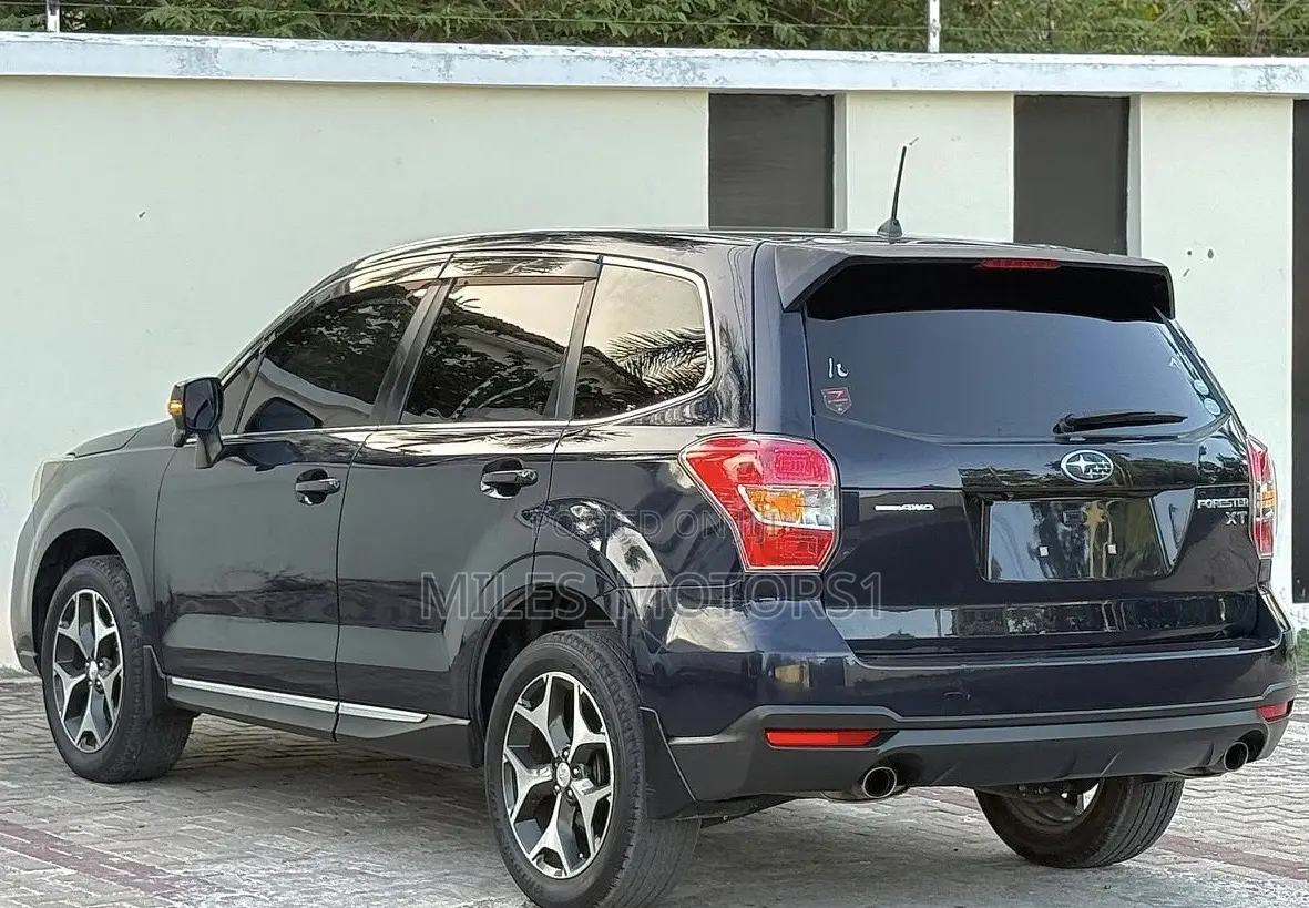 Subaru Forester 2013 Black