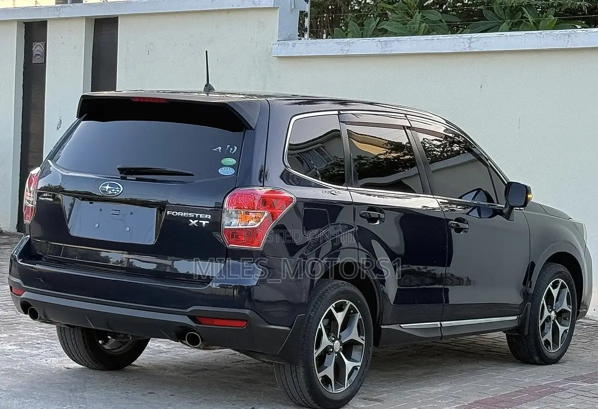Subaru Forester 2013 Black