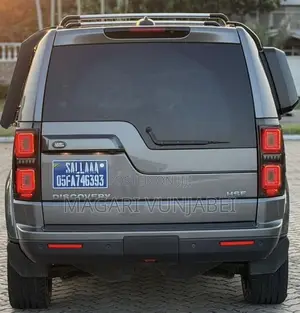 Land Rover Discovery 2015 Gray