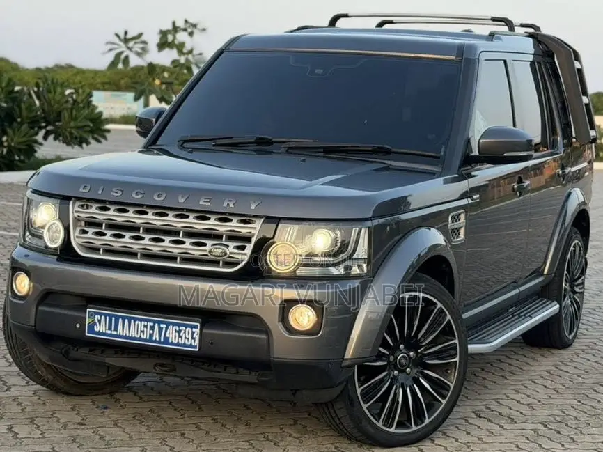 Land Rover Discovery 2015 Gray