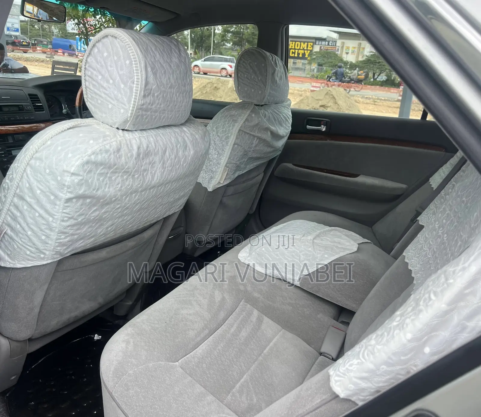 Toyota Mark II 2004 Silver