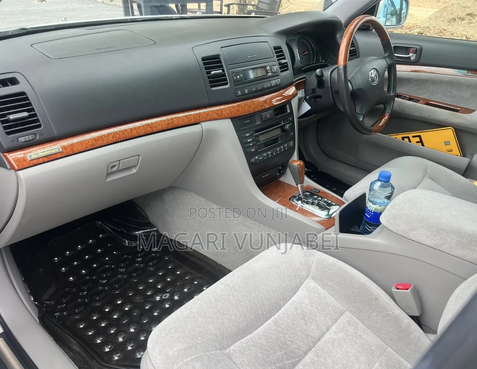 Toyota Mark II 2004 Silver
