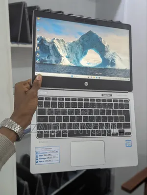New Laptop HP Folio 13 8GB Intel Core I5 SSD 256GB