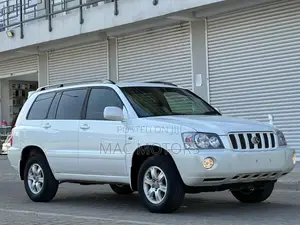 Toyota Kluger 2001 White
