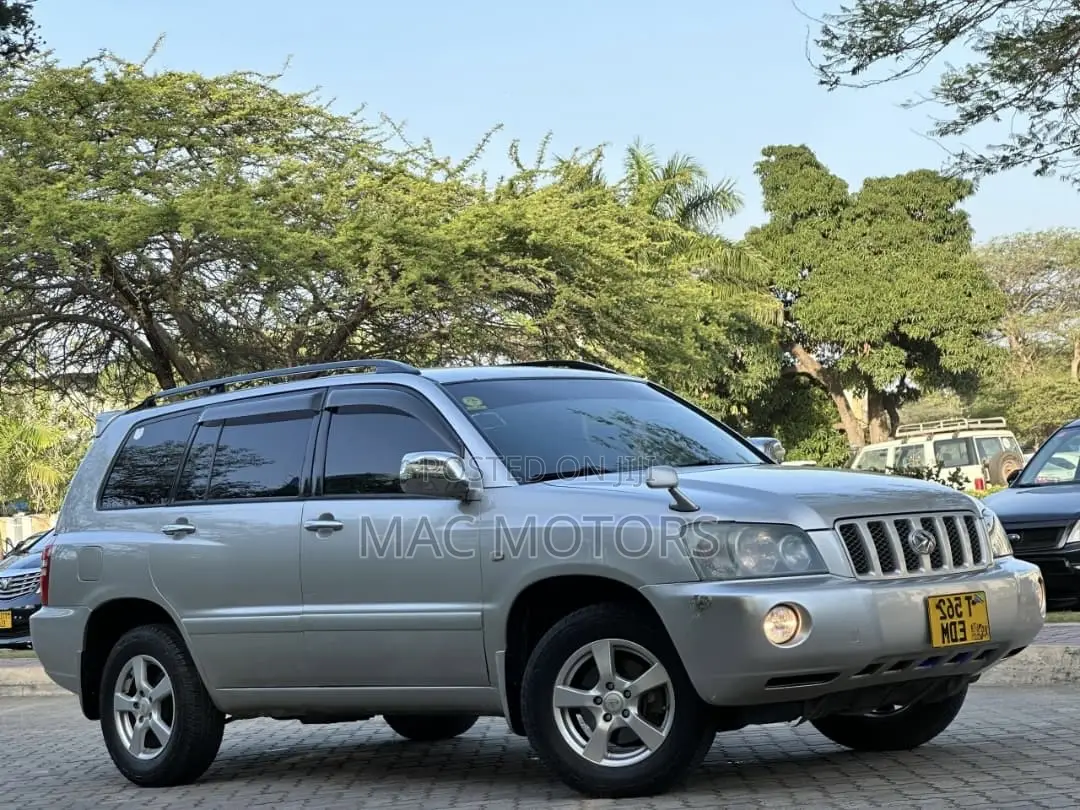 Toyota Kluger 2002 Silver