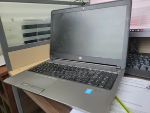 Laptop HP 255 G6 12GB HDD 1T