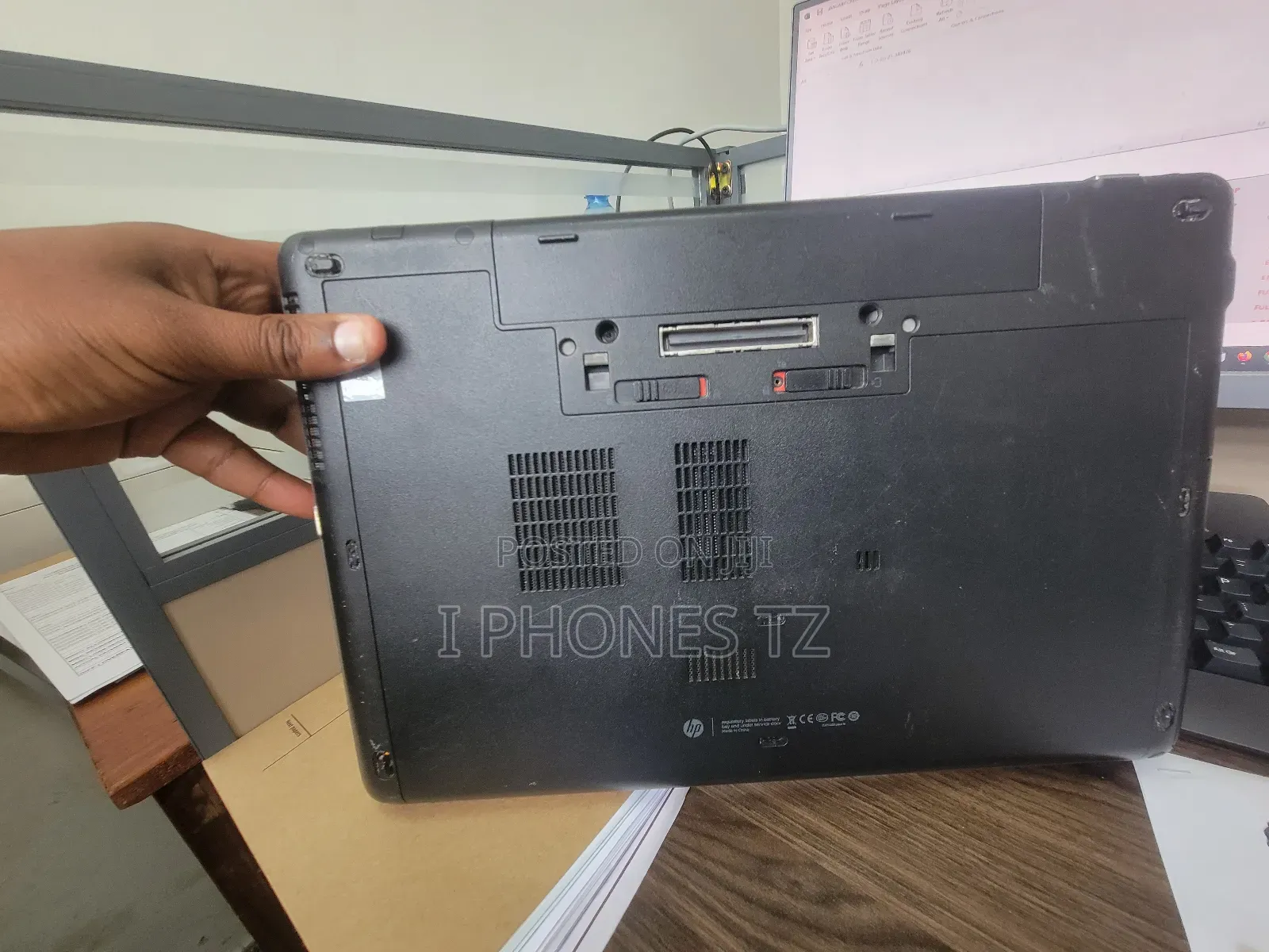 Laptop HP 255 G6 12GB HDD 1T