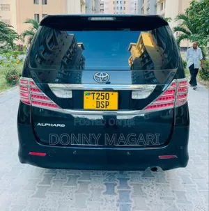 Toyota Alphard 2012 Black