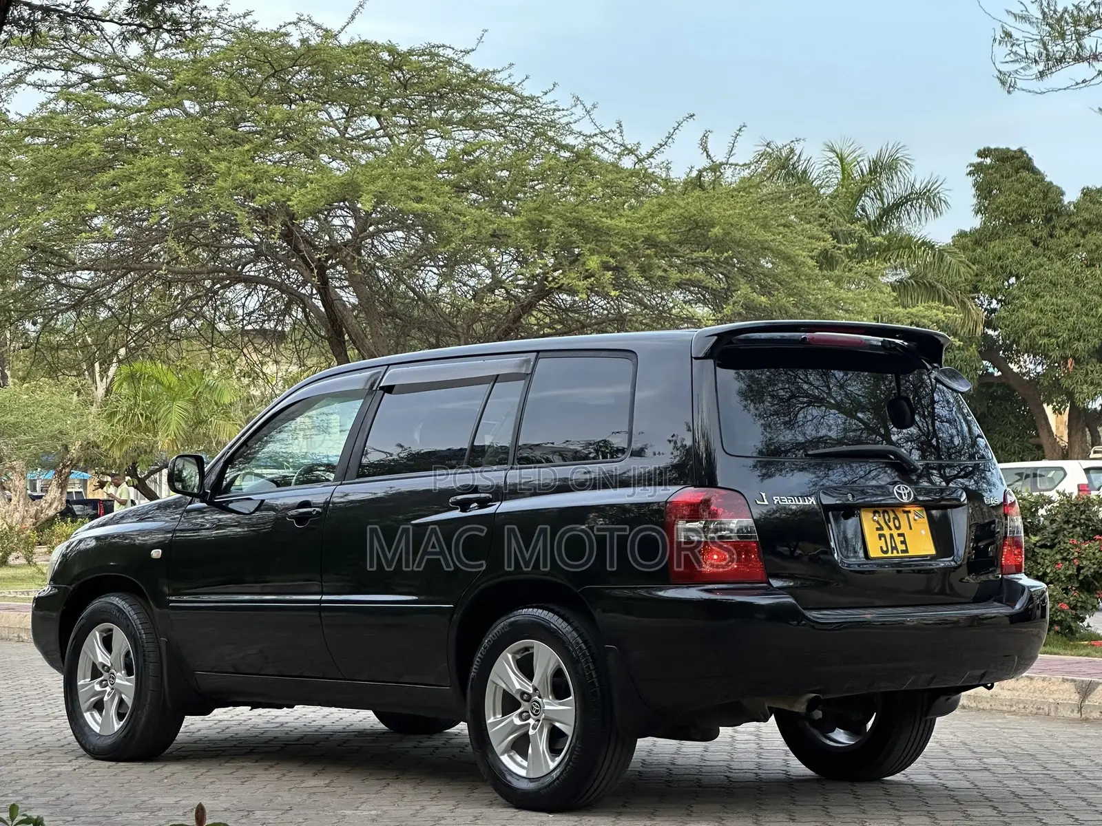 Toyota Kluger 2005 Black