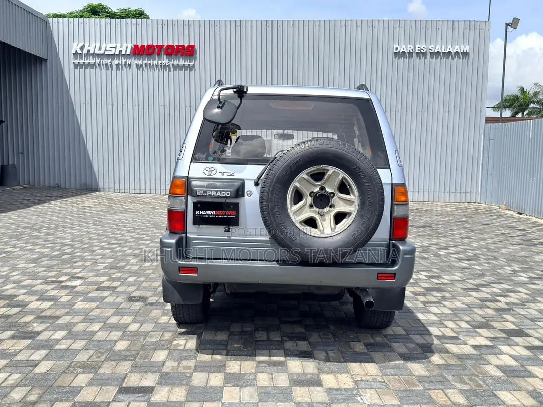 Toyota Land Cruiser Prado 1997 Silver