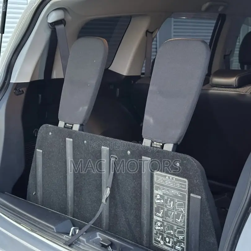 Mitsubishi Outlander 2011 Silver