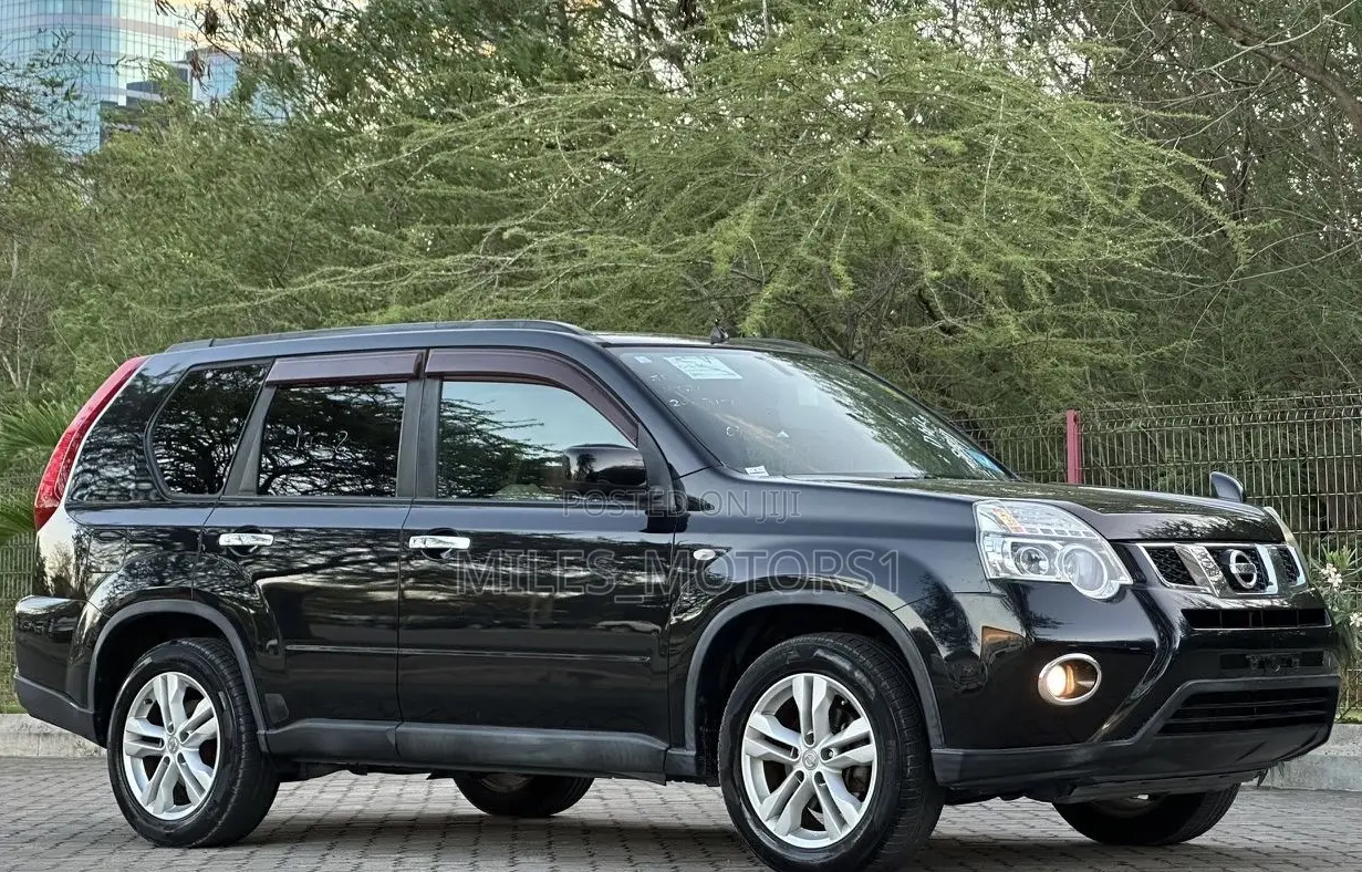 Nissan X-Trail 2010 Black