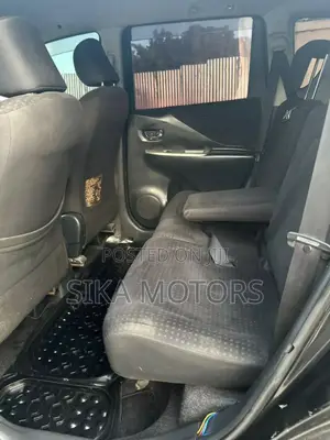 Toyota Ractis 2008 Black