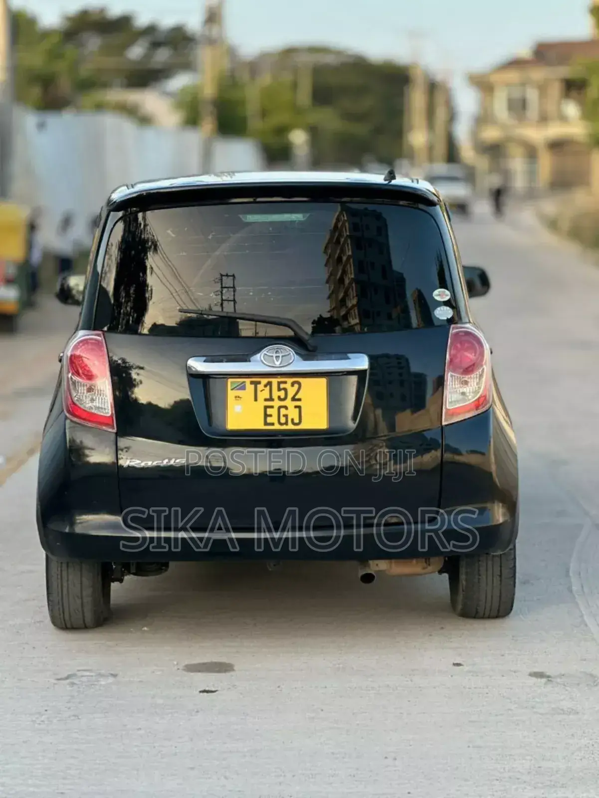 Toyota Ractis 2008 Black