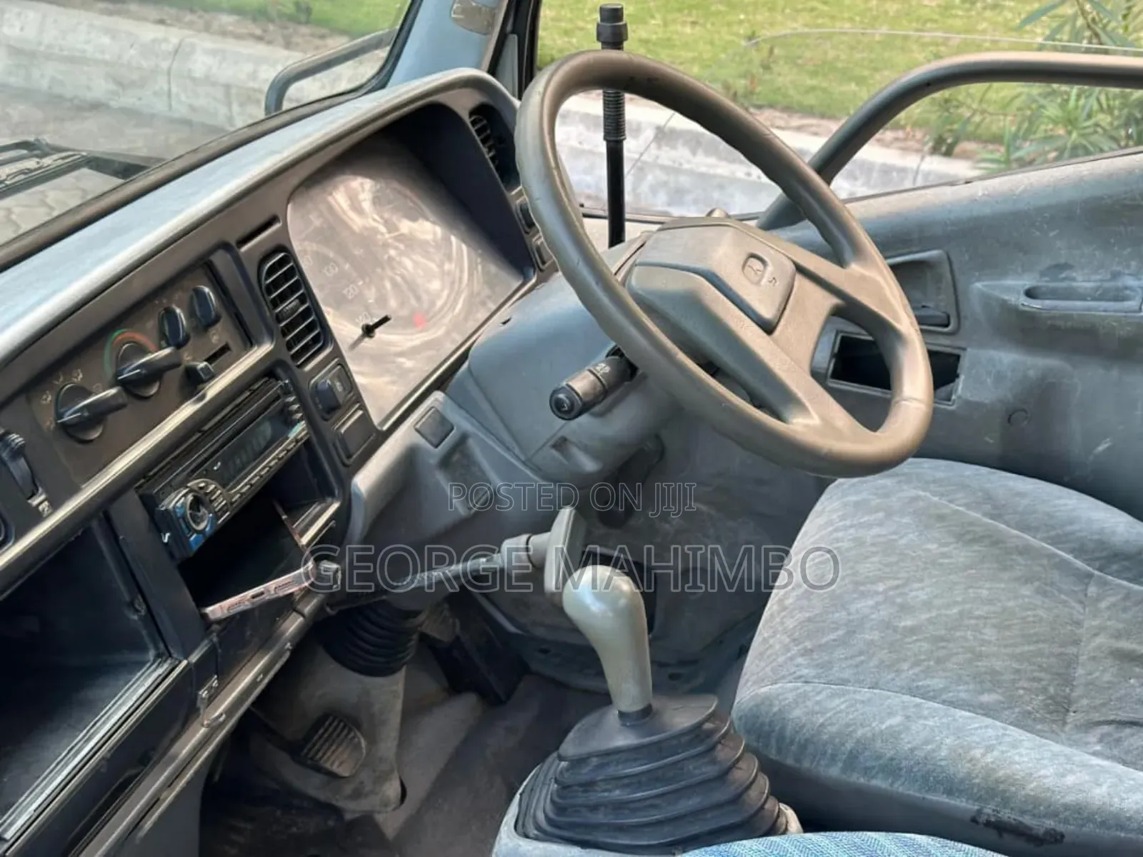 Mistubishi Canter Tipper