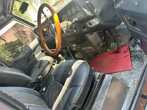 Land Rover Defender Soft Top 4x4 1995 Gray